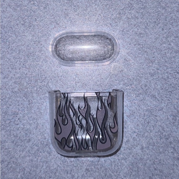 Airpod case - Picture 1 of 1